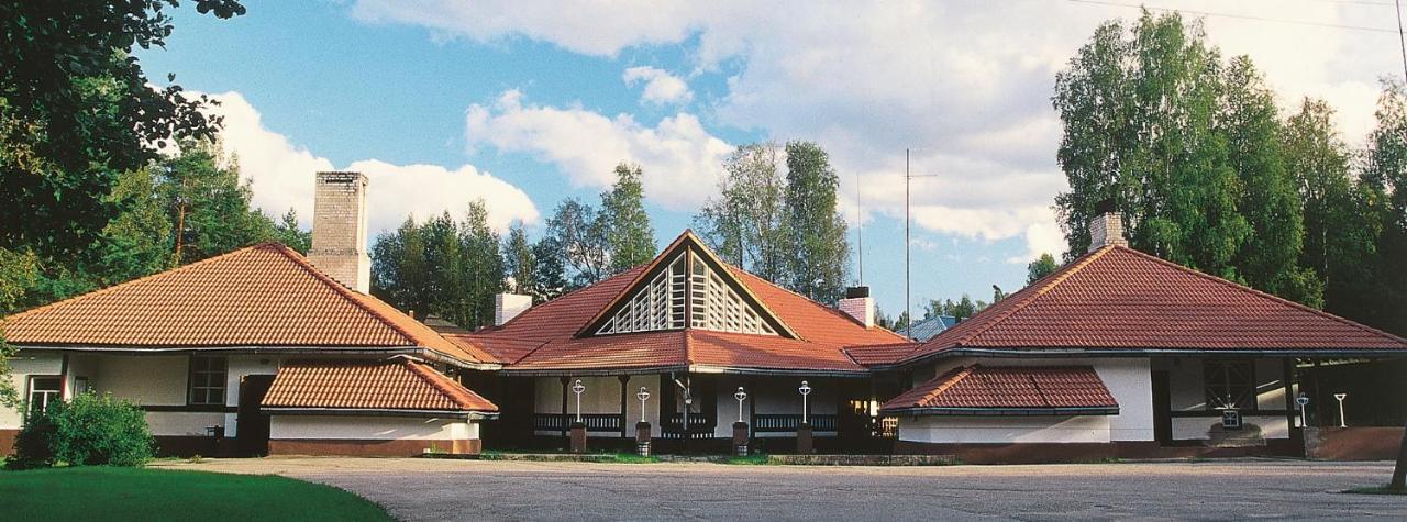 Kuivoja Holiday Center Loksa Екстер'єр фото